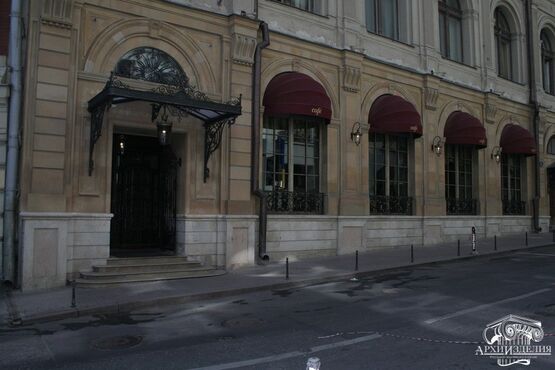 г.Москва, Кузнецкий мост 6/3 ресторан "Brasserie Мост"