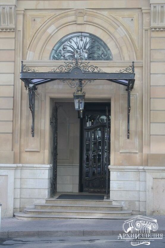 г.Москва, Кузнецкий мост 6/3 ресторан "Brasserie Мост"